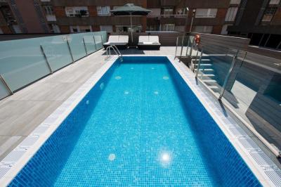 Hotel Catalonia Rigoletto 9 Hotel Catalonia Rigoletto 9