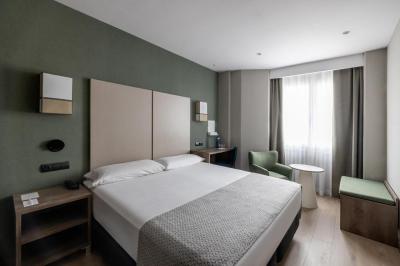 Hotel Catalonia Albeniz 7 Hotel Catalonia Albeniz 7