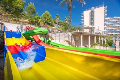 Hotel Oasis Park Splash 8 Hotel Oasis Park Splash 8