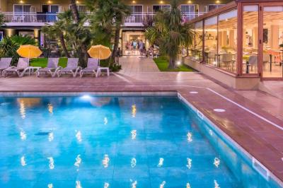 Hotel President Calella 4 Hotel President Calella 4