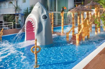 GHT Balmes Aparthotel 8 GHT Balmes Aparthotel 8