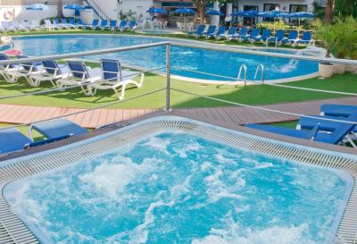 GHT Balmes Aparthotel 4 GHT Balmes Aparthotel 4