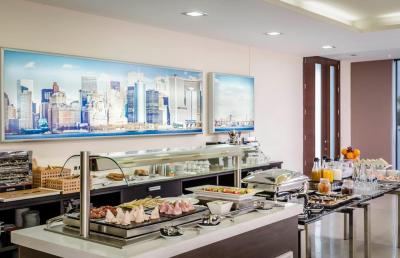 Exe Cunit Suites Hotel 8 Exe Cunit Suites Hotel 8