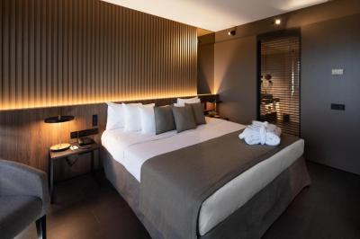 BAH Barcelona Airport Hotel 3 BAH Barcelona Airport Hotel 3