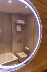 Hotel J. Balmes Vic 5 Hotel J. Balmes Vic 5