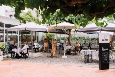 Hotel Cèsar Vilanova i la Geltrú 9 Hotel Cèsar Vilanova i la Geltrú 9