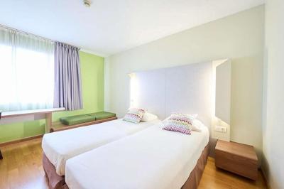 Travelodge BCN Cornella Fira 10 Travelodge BCN Cornella Fira 10
