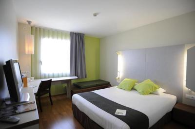 Travelodge BCN Cornella Fira 8 Travelodge BCN Cornella Fira 8