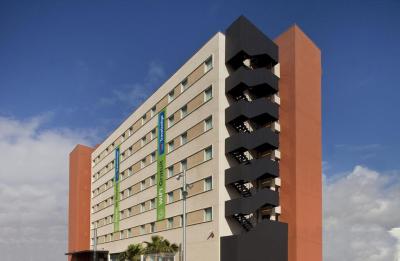 Travelodge BCN Cornella Fira 7 Travelodge BCN Cornella Fira 7