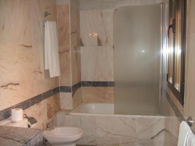 Hotel Vadorrey Roa 5 Hotel Vadorrey Roa 5