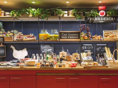 Ibis Barcelona Molins de Rei 7 Ibis Barcelona Molins de Rei 7