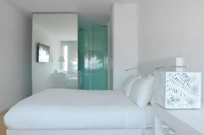 Renaissance Barcelona Fira Hotel 7 Renaissance Barcelona Fira Hotel 7