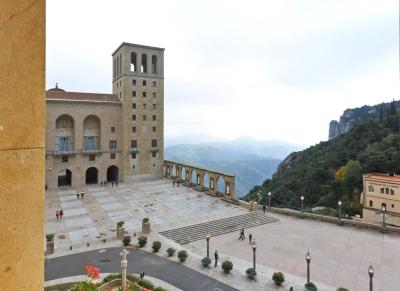 Hotel Abat Cisneros Montserrat 10 Hotel Abat Cisneros Montserrat 10
