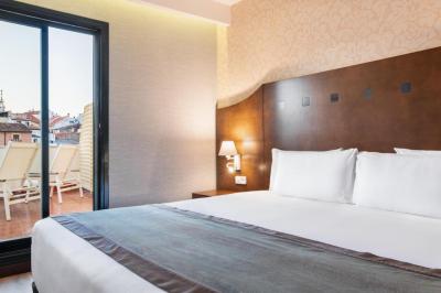 Hotel Exe Agora Cáceres 9 Hotel Exe Agora Cáceres 9