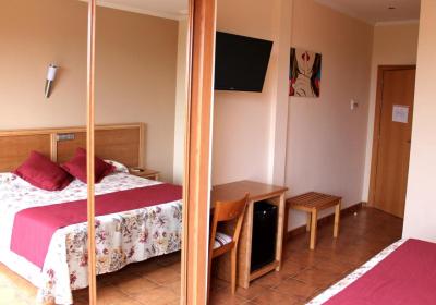 Hotel Los Barruecos by Croma 7 Hotel Los Barruecos by Croma 7