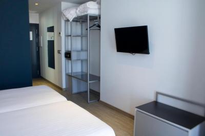 Hotel Santa Eulalia 8 Hotel Santa Eulalia 8