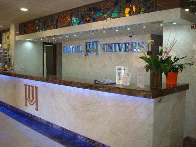 Hotel Univers Roses 2 Hotel Univers Roses 2