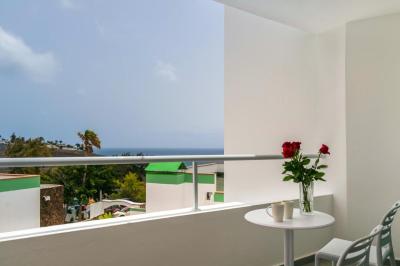 Aparthotel Esquinzo Y Monte Del Mar 4 Aparthotel Esquinzo Y Monte Del Mar 4