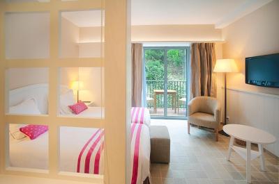 Hotel Playa Sol Cadaqués 6 Hotel Playa Sol Cadaqués 6