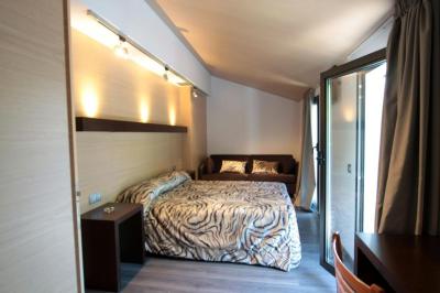 Hotel 9 Sant Antoni 9 Hotel 9 Sant Antoni 9