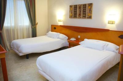 Hotel Del Val - Parking gratuito 7 Hotel Del Val - Parking gratuito 7