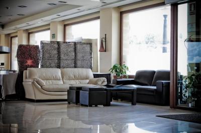 Hotel Campos de Baeza 2 Hotel Campos de Baeza 2