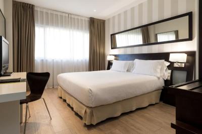 Sercotel Madrid Aeropuerto 7 Sercotel Madrid Aeropuerto 7