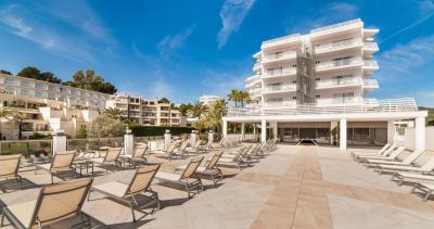 Hotel Globales Palmanova 3 Hotel Globales Palmanova 3
