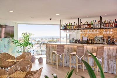 Universal Hotel Perla 10 Universal Hotel Perla 10