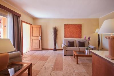 Pula Suites Boutique Resort 5 Pula Suites Boutique Resort 5