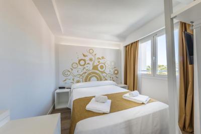 Welikehotel Triton Beach 2 Welikehotel Triton Beach 2