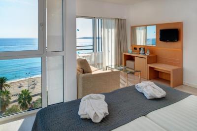 Hotel CM Playa del Moro 3 Hotel CM Playa del Moro 3