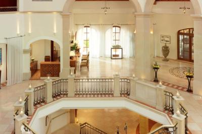 The St. Regis Mardavall Mallorca Resort 7 The St. Regis Mardavall Mallorca Resort 7