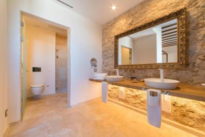 Hotel Creu de Tau Art&Spa 8 Hotel Creu de Tau Art&Spa 8