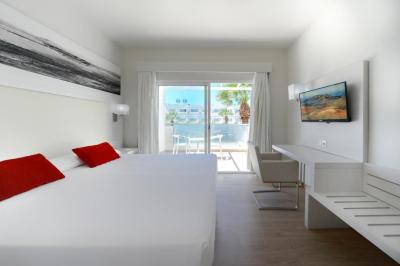 Aequora Lanzarote Suites 2 Aequora Lanzarote Suites 2