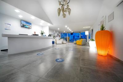 Aqua Suites Lanzarote 8 Aqua Suites Lanzarote 8