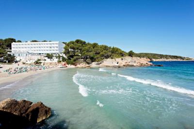 Grupotel Ibiza Beach Resort 3 Grupotel Ibiza Beach Resort 3