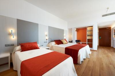 Hotel Abrat Ibiza Sant Antoni 10 Hotel Abrat Ibiza Sant Antoni 10