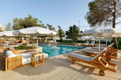 The Signature Level at TRS Ibiza Hotel All Inclusive Adults Only - Entrance to Clubs included 2 The Signature Level at TRS Ibiza Hotel All Inclusive Adults Only - Entrance to Clubs included 2