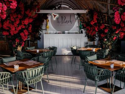 The Unexpected Ibiza Hotel - Ushuaïa Club entrance included 6 The Unexpected Ibiza Hotel - Ushuaïa Club entrance included 6