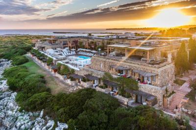 Hotel Menorca Binibeca - Adults Recommended - by Pierre & Vacances Premium 8 Hotel Menorca Binibeca - Adults Recommended - by Pierre & Vacances Premium 8