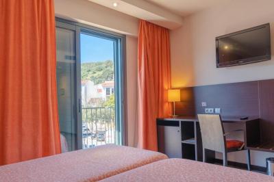 Hotel Loar Ferreries 4 Hotel Loar Ferreries 4