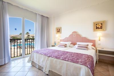 Grupotel Macarella Suites 2 Grupotel Macarella Suites 2