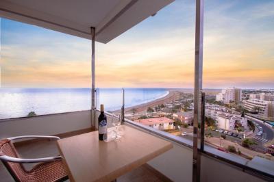 HL Suitehotel Playa del Inglés 4 HL Suitehotel Playa del Inglés 4