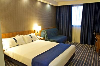 Holiday Inn Express Campo de Gibraltar-Barrios by IHG 2 Holiday Inn Express Campo de Gibraltar-Barrios by IHG 2