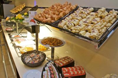 Holiday Inn Express Campo de Gibraltar-Barrios by IHG 8 Holiday Inn Express Campo de Gibraltar-Barrios by IHG 8