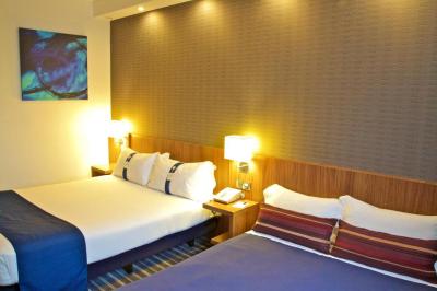 Holiday Inn Express Campo de Gibraltar-Barrios by IHG 5 Holiday Inn Express Campo de Gibraltar-Barrios by IHG 5