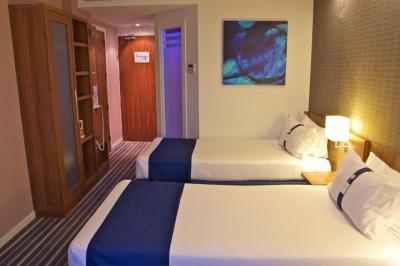 Holiday Inn Express Campo de Gibraltar-Barrios by IHG 3 Holiday Inn Express Campo de Gibraltar-Barrios by IHG 3