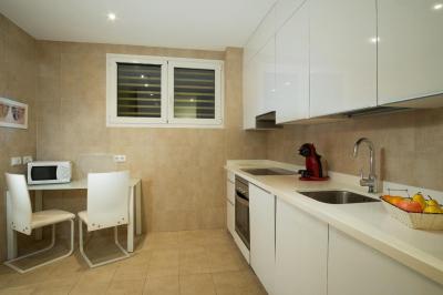 Hotel Suites Puerto Sherry 3 Hotel Suites Puerto Sherry 3