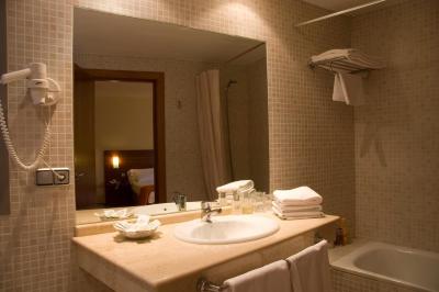Hotel Torre Monreal 5 Hotel Torre Monreal 5